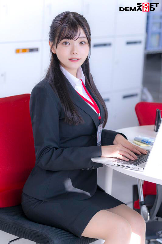 【特典版】宣伝部 松永あかり 初AV出演 2