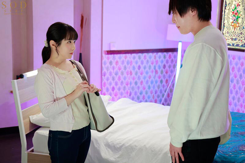 体の相性が最高なコンビニパート主婦Yさんとは休憩2時間のショートタイム密会でも最低3回は射精（だ）せる 矢埜愛茉 3