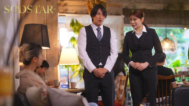 閉店後の棚卸しで終電を逃した俺はバイトの子の家に泊まることに 頑なにすっぴんを拒む姿が可愛くて火が付いたが逆に絶倫腰フリマシーンと化した彼女に朝までしぼり取られた 神木麗 3