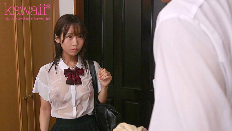 SEXしたくなる極華奢Fcupボディ【汗・潮・媚薬オイル】艶やかにイキ跳ぶ 天羽りりか 1