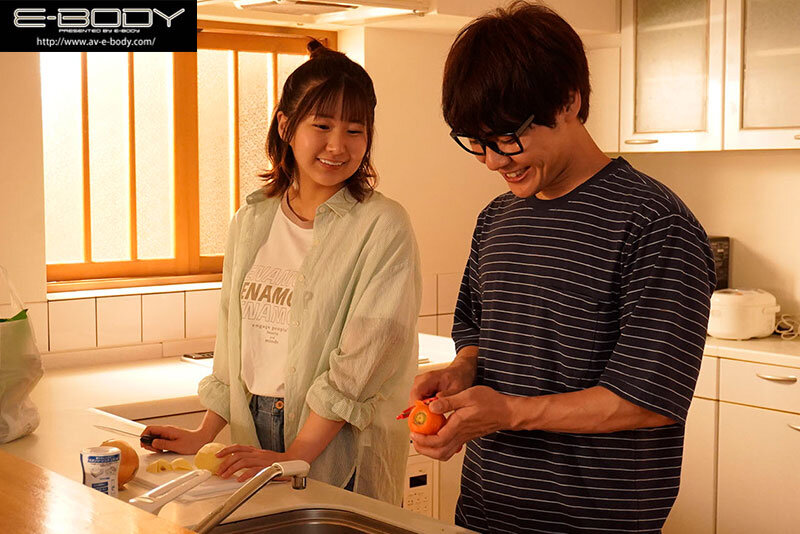 初めて出来た彼女を脱がしたら…着衣からは想像できないもちむち美巨乳 大興奮の僕は性欲尽きるまでハメまくった 由衣陽菜 3