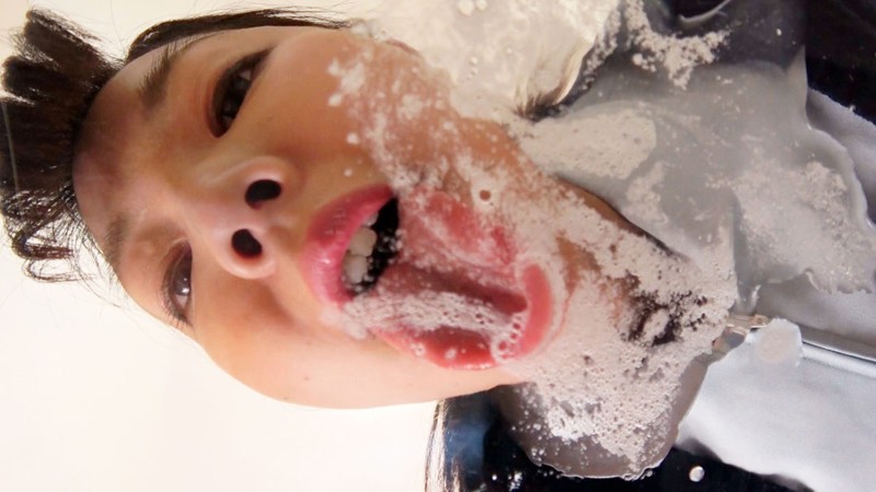 ヨダレだけで男性を勃起させる‘唾液の女神様’唾液ダラダラベチョベチョ唾責めSEXで連続中出し!歯科衛生士 みうさん(26歳) 5