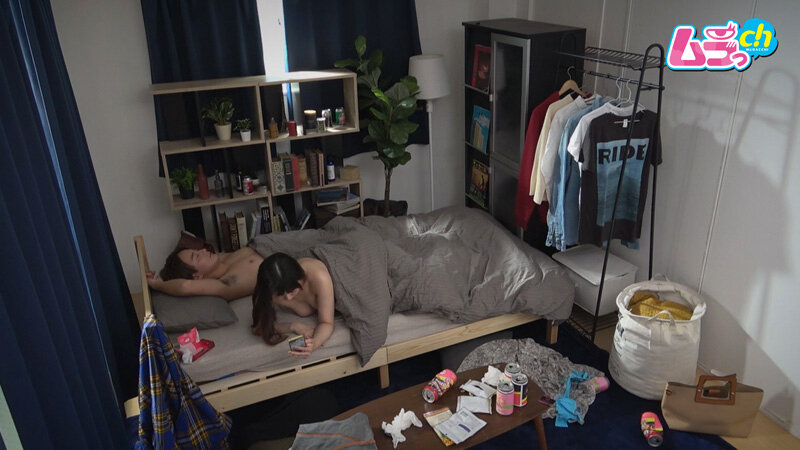 ニンゲン観察 人のモノを欲しがり寝取る魔性のドスケベ女の罠に堕ち、頭では後悔していてもチ〇ポギンギン!初めての浮気でおかわり生ハメ中出しSEX 1