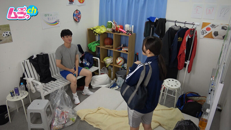 ●校生REC 真っすぐな童貞男子に頼まれたら断れない!盛りのついた男子部員に押しに弱すぎる爆乳マネージャーがエッチな特別練習で秘密の筆おろし 1