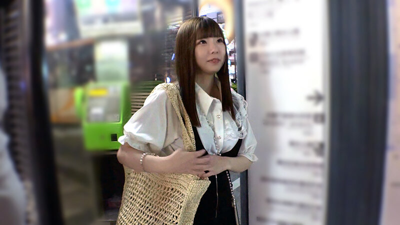 【G乳童顔ボイン美少女ヤリマン(レイヤー)参上!!】【エロムチ合法レイヤーの過激コスSEX!!3連戦収録!!】【承認欲求と昇天欲求の鬼のやりまんリトルモンスター襲来!!】エロむちボインのコス好きJDと連続搾精SEX!!学生時代からコスHをたしなむガチ… 佐久良咲希 1