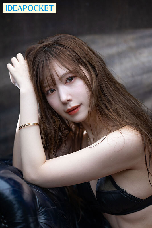 明里つむぎ 専属8年間の奇跡、軌跡 IDEAPOCKET COMPLETE BEST 全87作品 46時間 12枚組 1