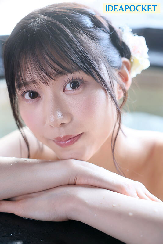 デビュー1周年記念で温泉ロケに来た愛才りあが この後1日中ぶっ通しのキメセクで人生で最もイカされるなんて知る由もない 2