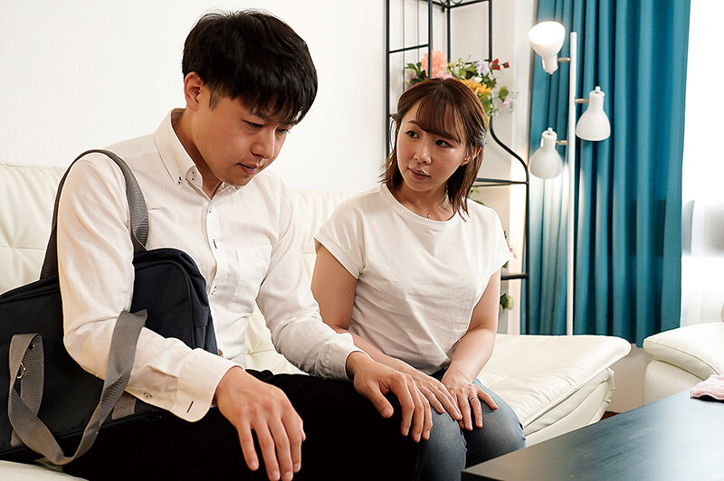 親離れしてほしくない息子に色仕掛けをする淫母 成宮いろは 3