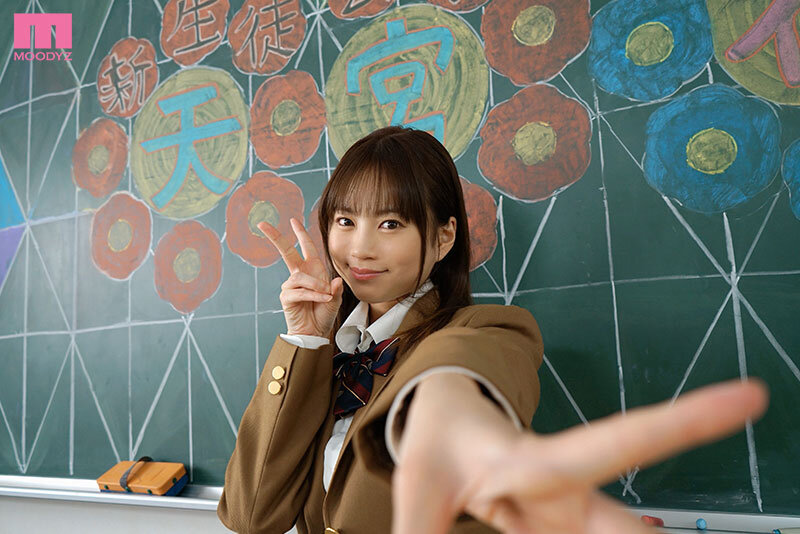 ソープ部を新たにつくった生徒会長花南ちゃんがエッチな衣装で大奮闘!発射無制限サービス 天宮花南 2