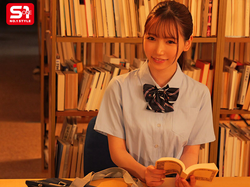 汚れを知らない笑顔少女を我慢できずにメチャクチャ痴●してやったら…彼氏よりも俺のテクの虜に。 三田真鈴 1