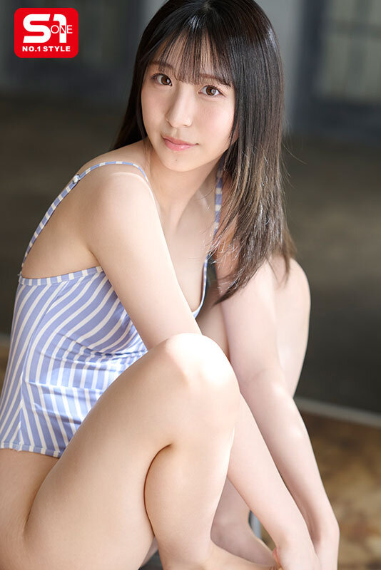 かわいいだけじゃだめですか？ダメです！！元美少女グラドルが、潮吹いて、大絶頂して、何度もイキまくる大痙攣アクメ 新木希空 1