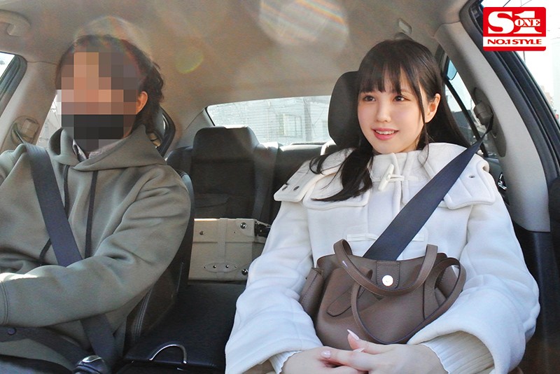 大嫌いな中年おじさんと楽しいフリしてハメまくりの実は嫌々温泉旅行 山崎水愛 1