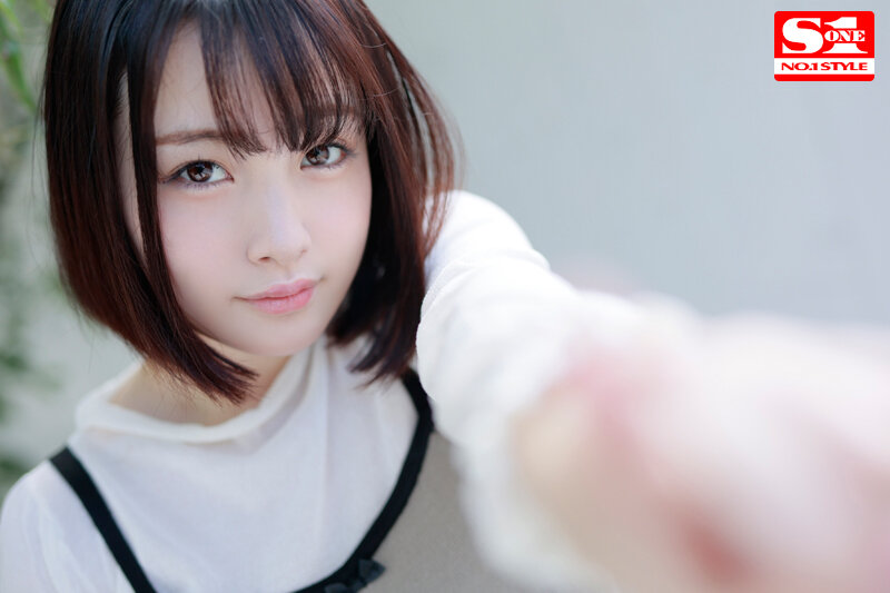 18才、愛宝すず初絶頂 純白Gカップ性感開発3本番 1